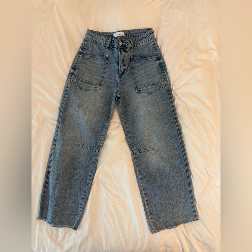 VERVET BY FLYING MONKEY high waisted barrel jeans in blue